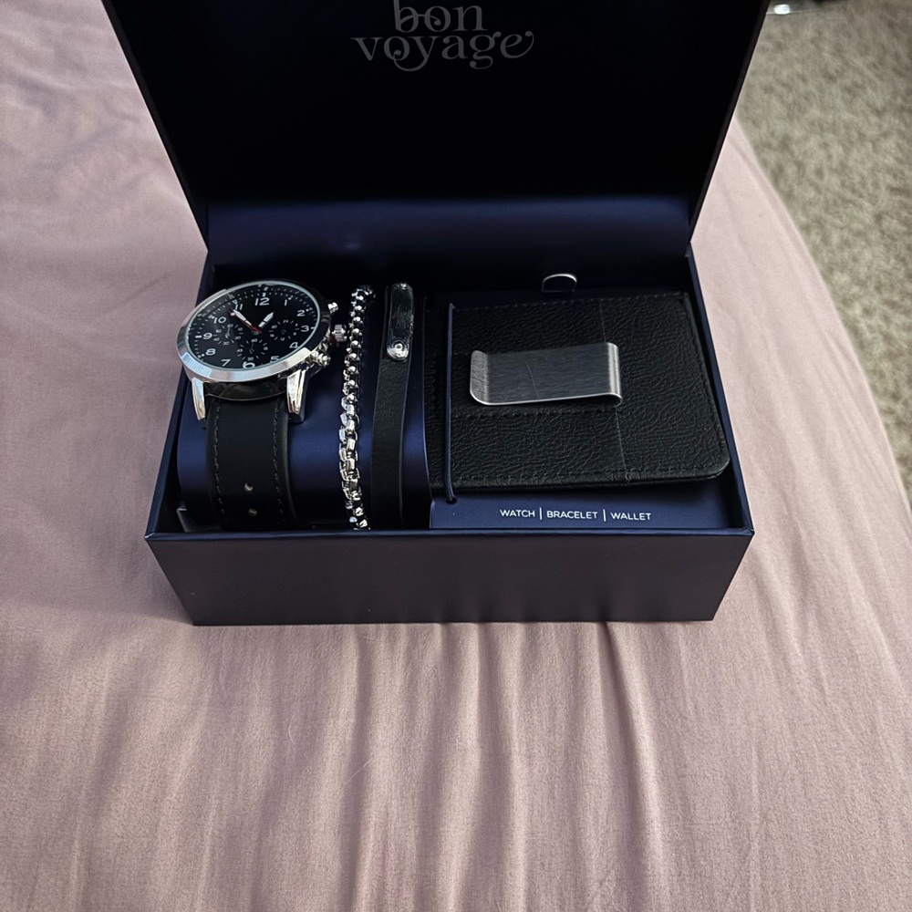 Bon Voyage Black Watch and Wallet Set
